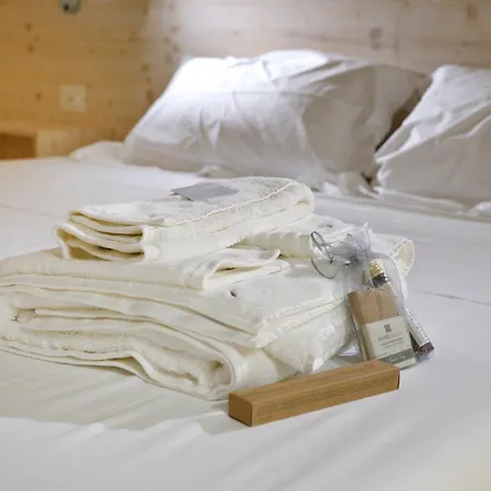 Vico Dell' Elce Bed and Breakfast Λέτσε